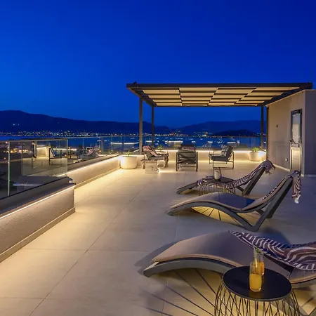 Noir Olivum With Pool * Слатине